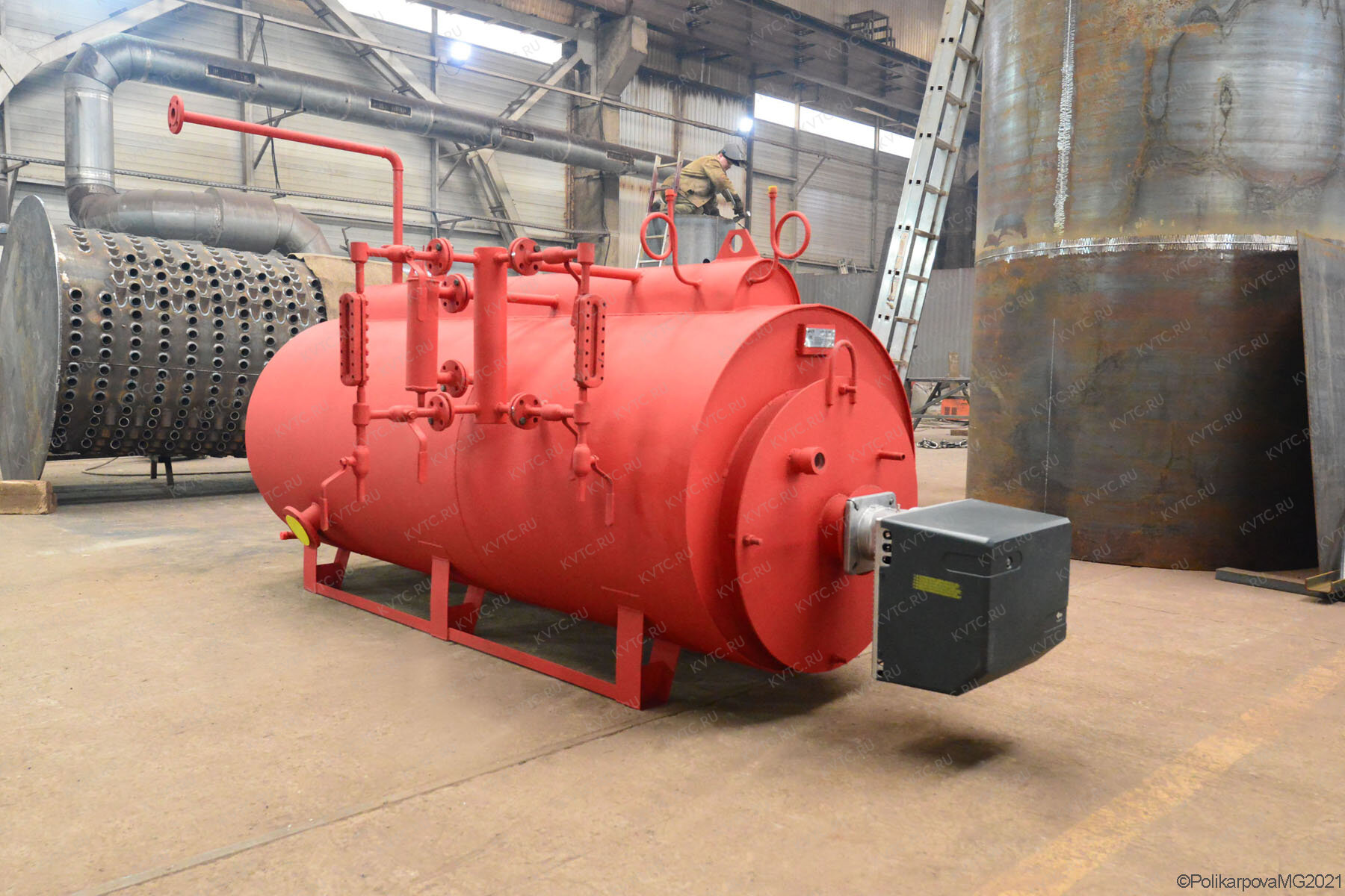 Газовый паровой котел